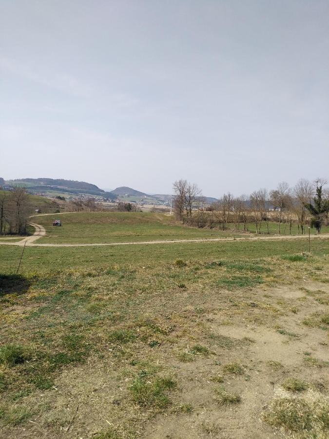Chaleureux A La Campagne Lägenhet Saint-Germain-Laprade Exteriör bild